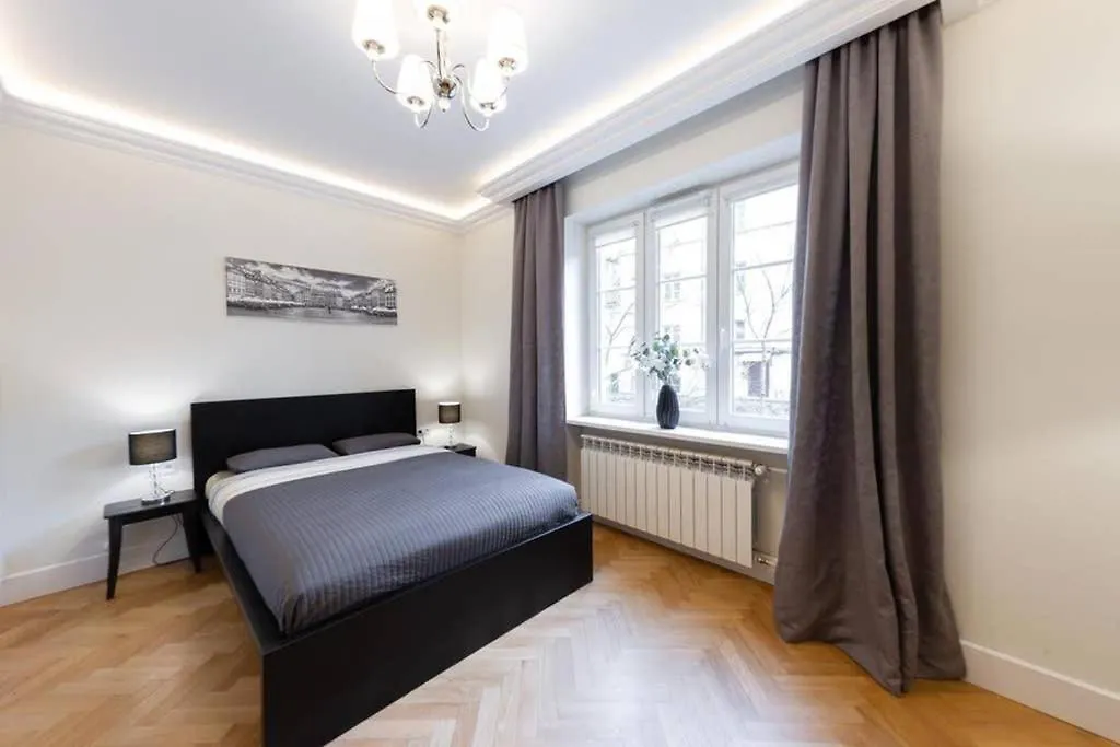 Apartament Apartamenty-Mi Crystal Warszawa