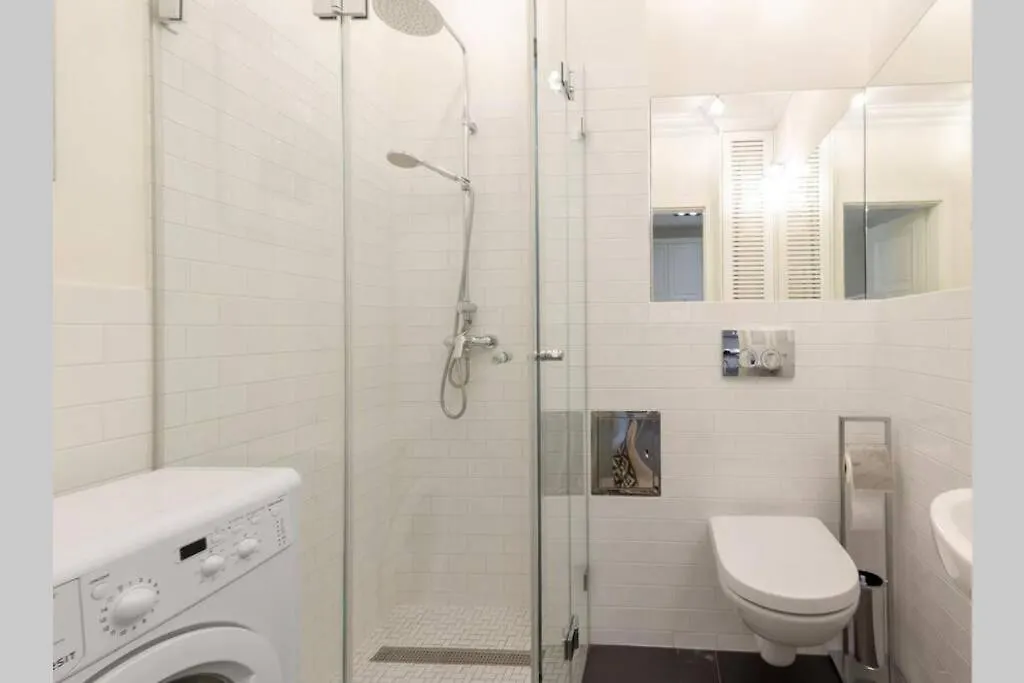 Apartamenty-Mi Crystal Warszawa 0*,  Polska