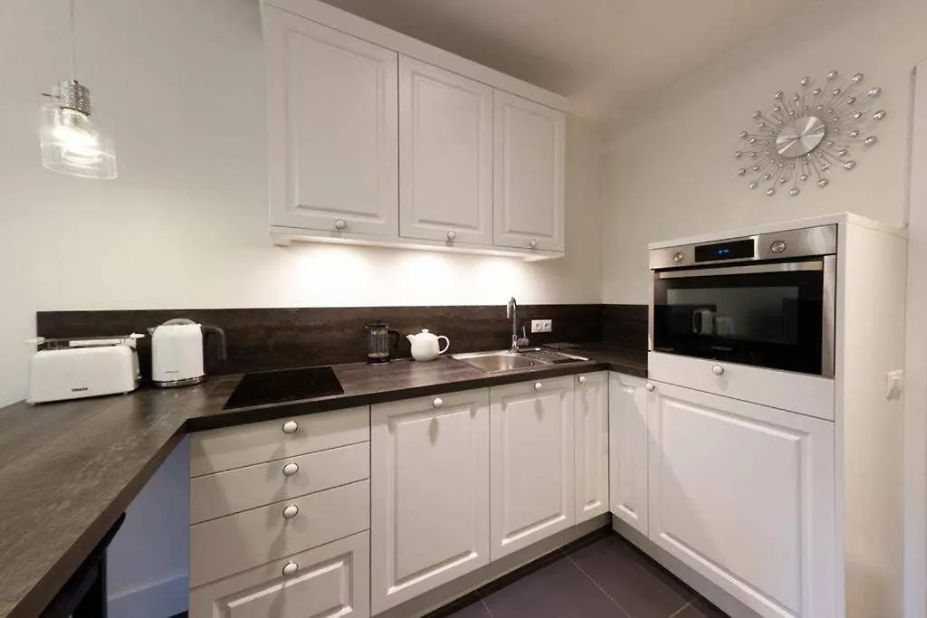 Apartamenty-Mi Crystal Warsaw